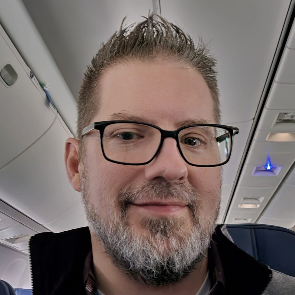 Square Headshot of Jason Payne
Camera:	Samsung Galaxy S25 Ultra
Date:	Sun 26th of October 2025
Address:	210, T1 Departures, el Prat de Llobregat, Baix Llobregat…
City:	el Prat de Llobregat / Catalonia
Country:	Spain
Location:	41° 17' 27.67" N, 2° 4' 21.66" E